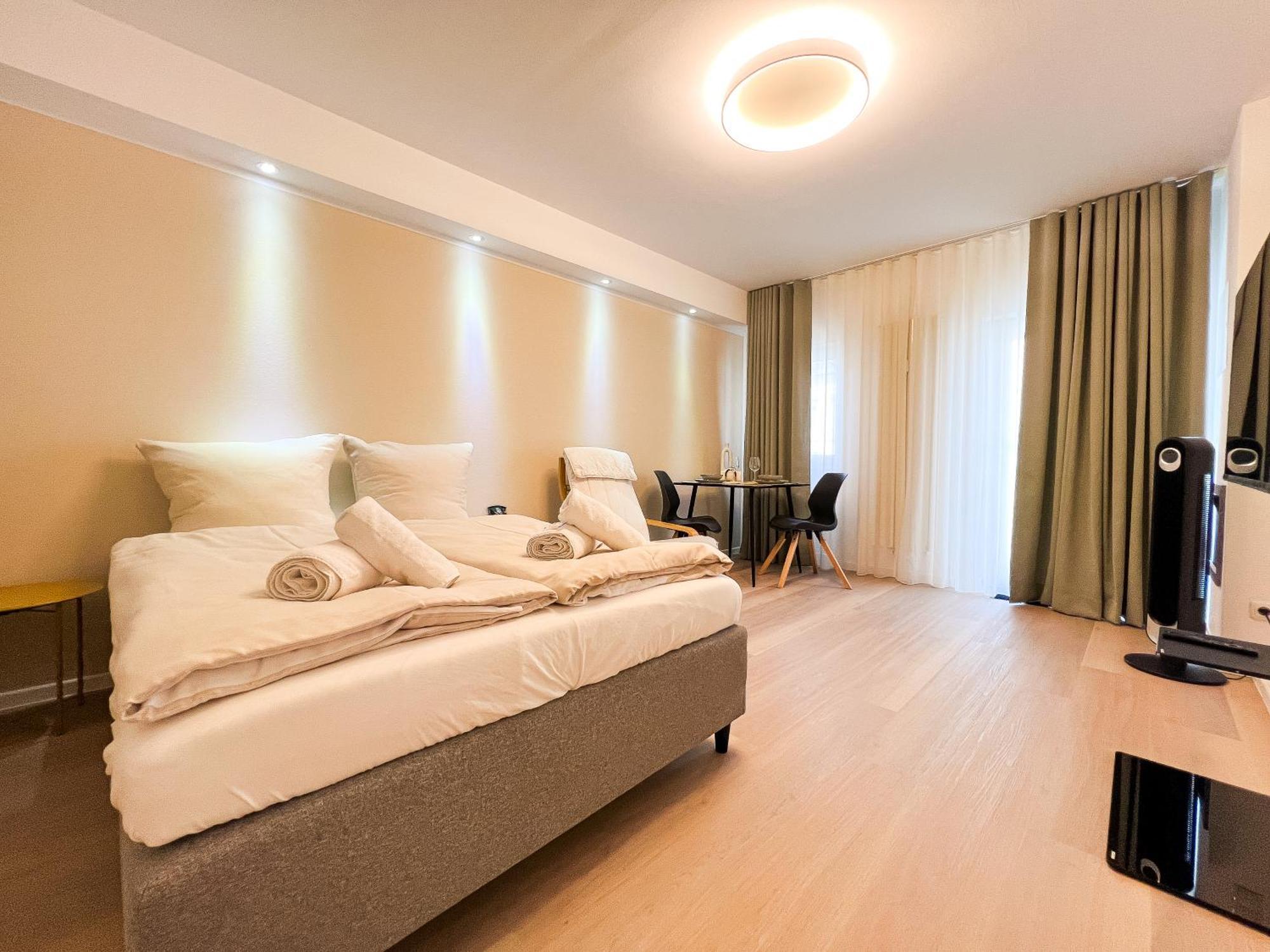 Qonroom - As Individual As You - Minden Kaiserstrasse Luaran gambar
