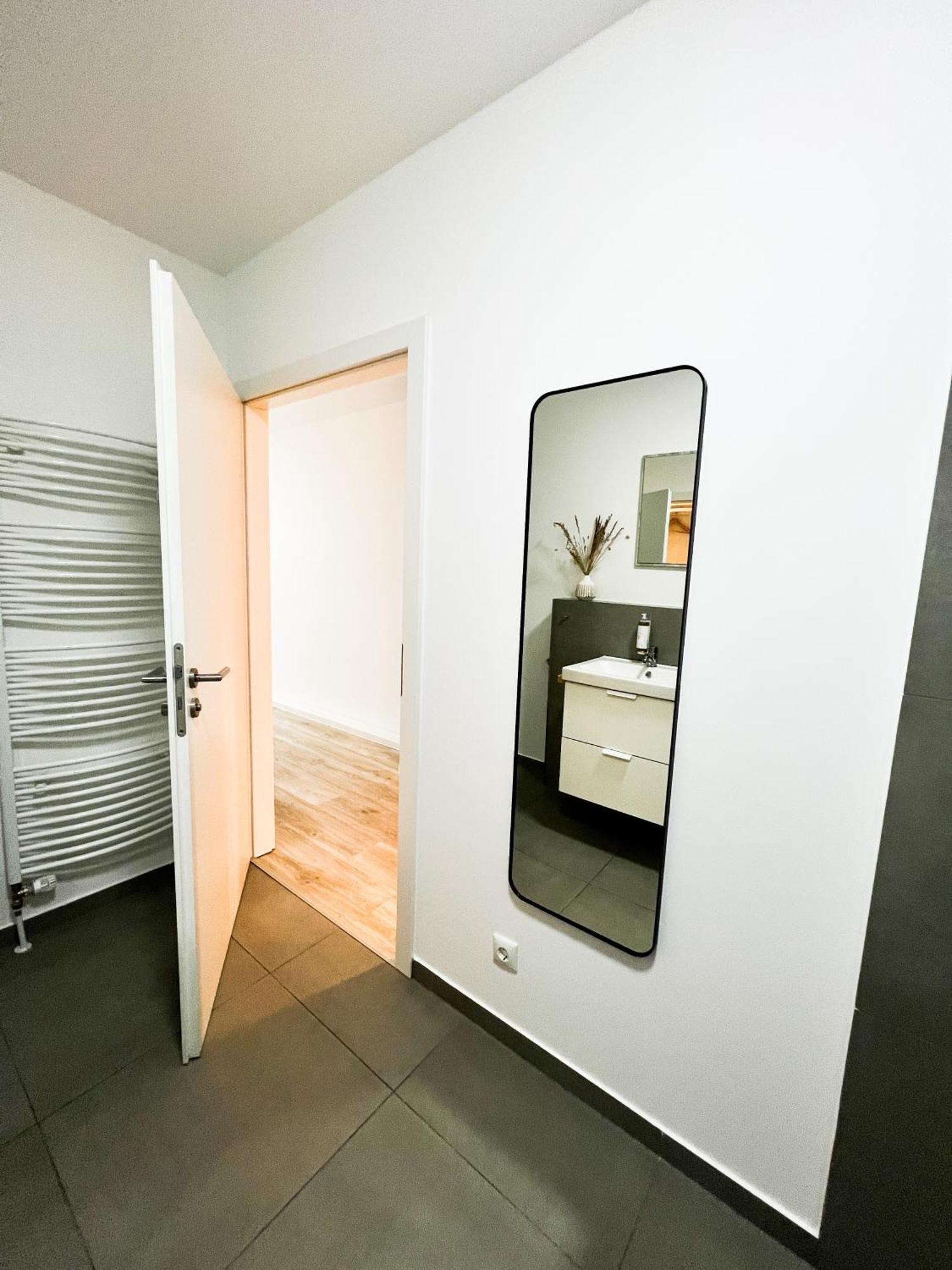 Qonroom - As Individual As You - Minden Kaiserstrasse Bilik gambar